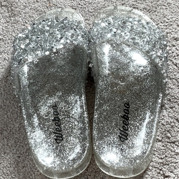 Silver Embellished Rubber Sandals US Size 7.5 8 - Picture 3 of 5